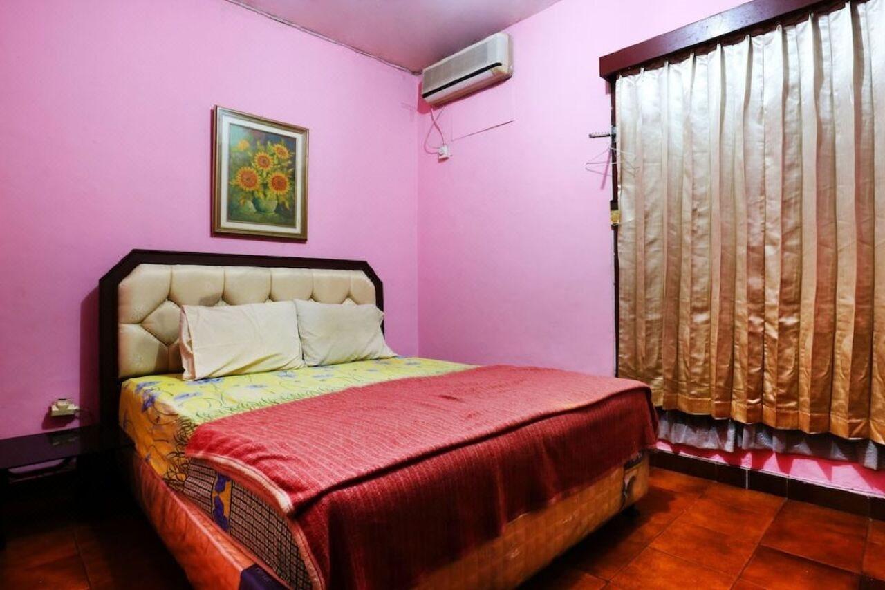 Oyo 2256 Danysa Guesthouse Jakarta Ngoại thất bức ảnh